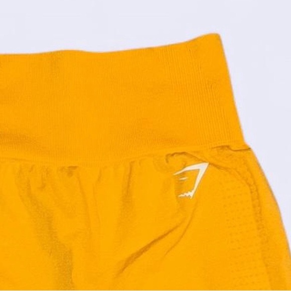Gymshark Women's Vibrant Yellow Bike Shorts - Picture 4 of 4
